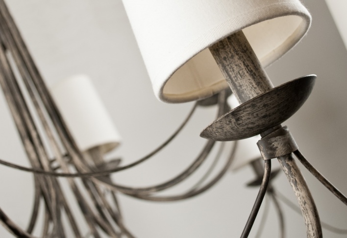 villaverde-london-casa-metal-chandelier-01