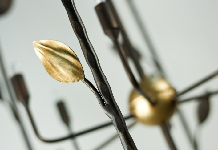 villaverde-london-foliage_3level_chandelier-gallery-02