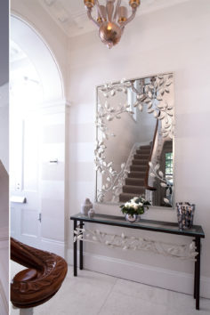 VV_london_London_residence_eden_mirror_console
